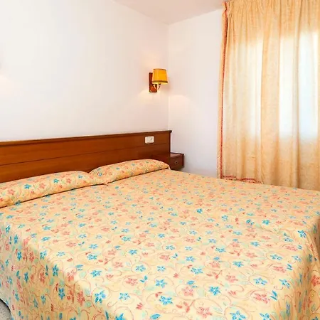 Apartamentos Guitart-2