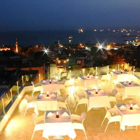 Hotel Daphne-3