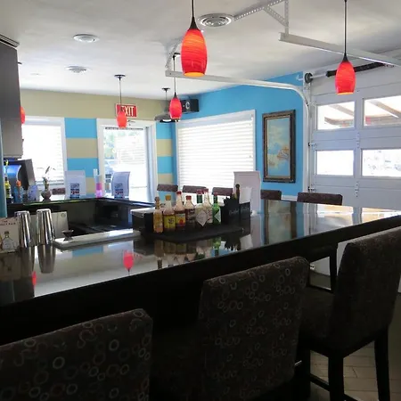 Oasis Boutique Motel-3