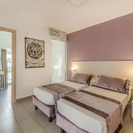 Trevi Palace Hotel-2