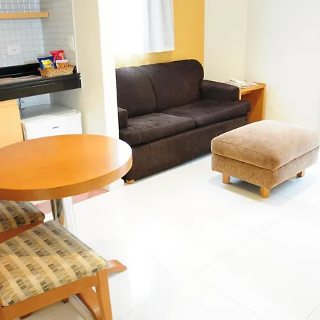 Brasília Santana Gold Flat-2