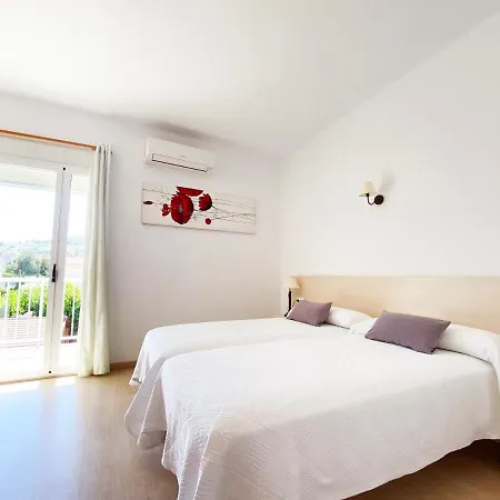 Habitaciones Camping Ferrer-3