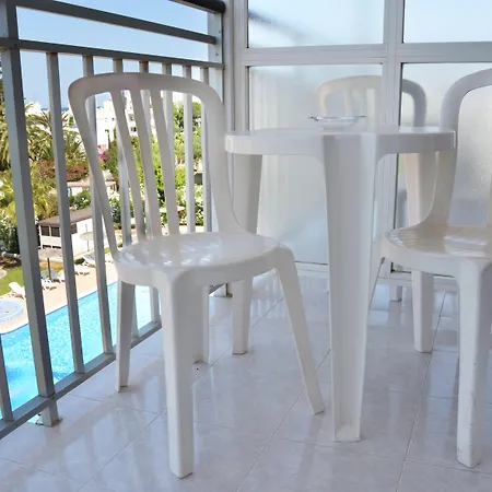 Aparthotel Vibra Bay-3