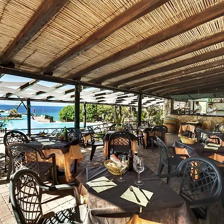 Colonna Grand Hotel Capo Testa, A Colonna Luxury Beach Hotel, Santa Teresa Sardegna-3