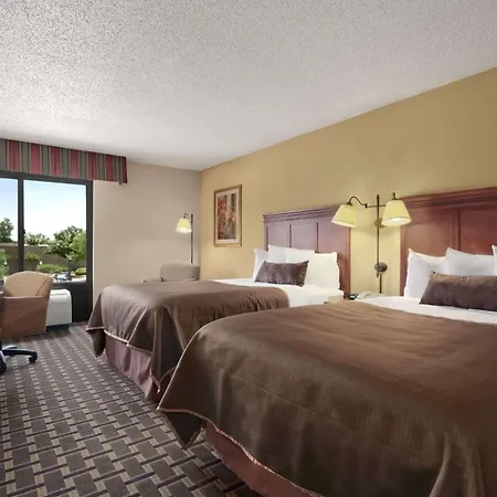 Baymont By Wyndham Lewisville-2