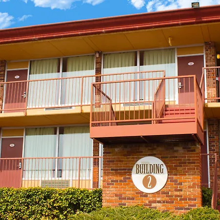 Red Lion Inn & Suites Branson-2