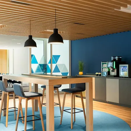 Holiday Inn Express Amsterdam - North Riverside By Ihg-3