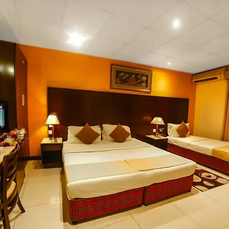 Hyde Park Hotel-2