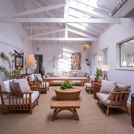 Casa Hotel Sahy-2