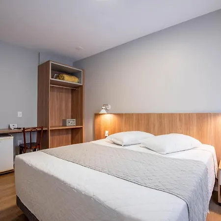 Hotel Italia By Pires - Balneario Camboriu-3