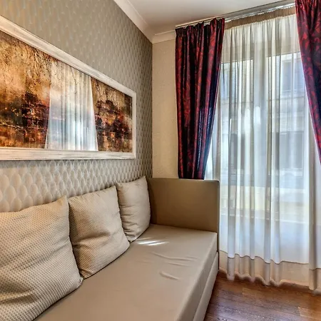 Roma Boutique Hotel-3