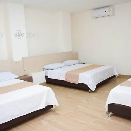 Hotel Sterling-3