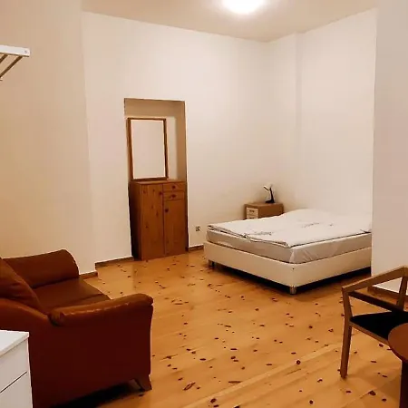 Pension Thomas Rooms-3