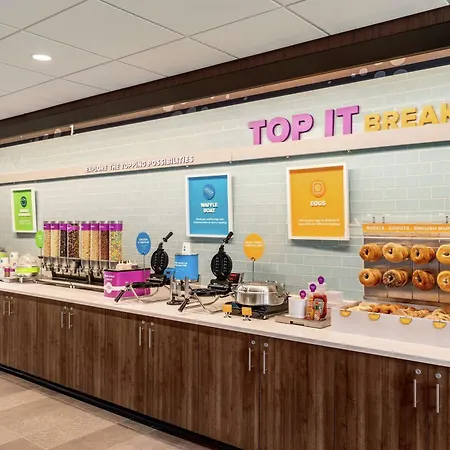 Tru By Hilton Hershey Chocolate Avenue-3