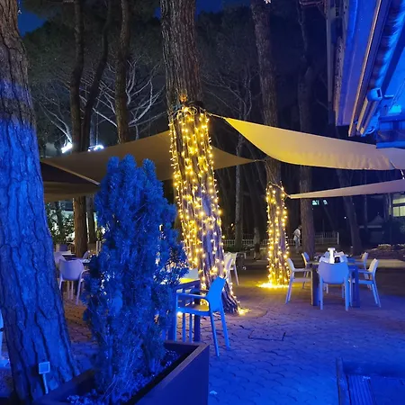Hotel Pine Beach-2