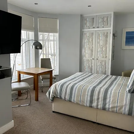 Wenden Guest House-2