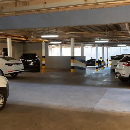 BOMBONATO HOTEL - Fácil Acesso ao Aeroporto e parque de Exposições ABCZ-2