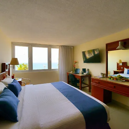 Hotel Hostal De Cortes-2