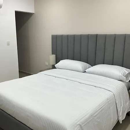 Hotel Fenix-2