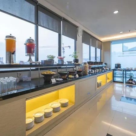 Hotel 88 Grogol By Wh-2