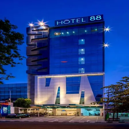 Hotel 88 Grogol By Wh-3