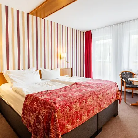 Hotel Schöne Aussicht-2