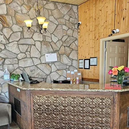Shelton Inn-3