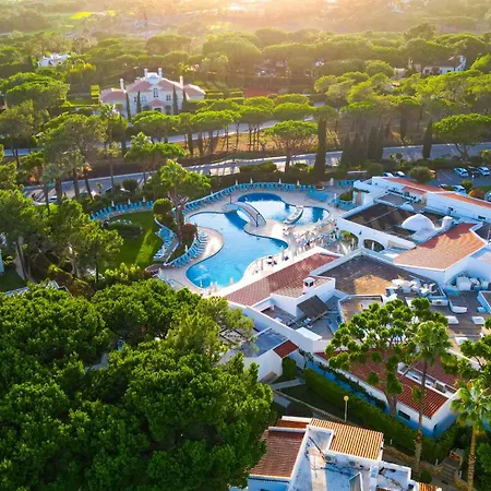 Four Seasons Country Club-2