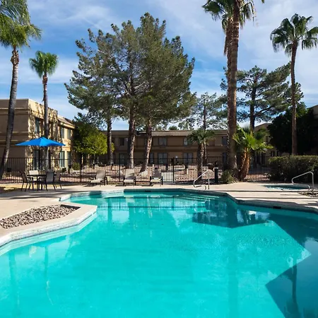 Wyndham Tucson Airport Hotel & Conference Center-2