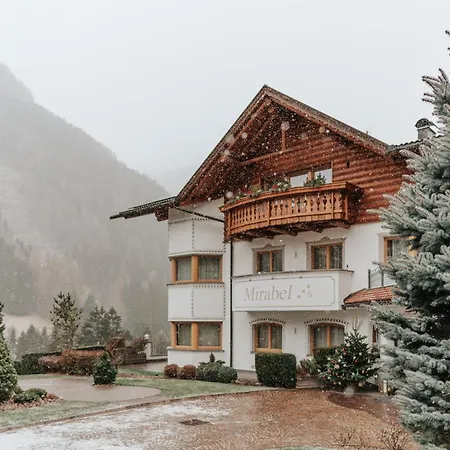 B&B Hotel Mirabel-2