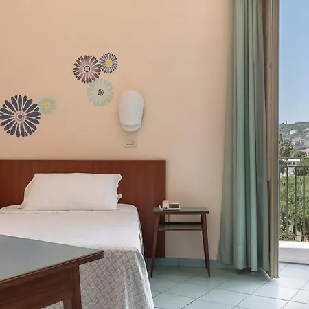 Hotel Serapo-3