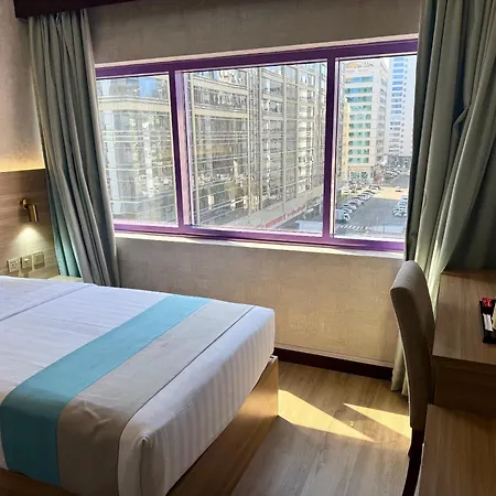 Strand Hotel-2
