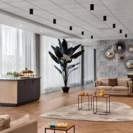 Renaissance Amsterdam Schiphol Airport Hotel-3