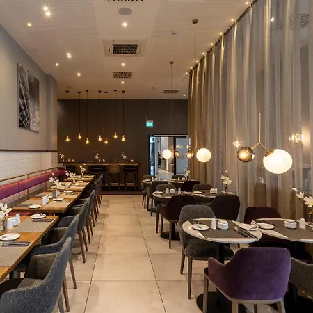 Plaza Premium Muenchen-2