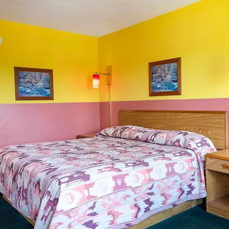Oyo Hotel Opp Al, Floral Hwy-3