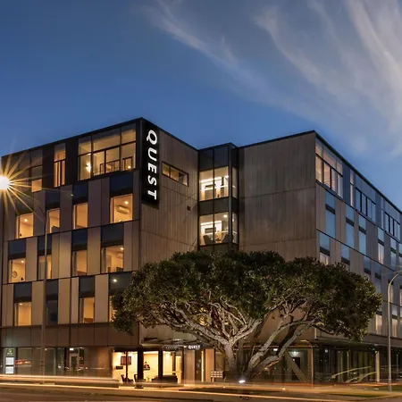 Quest Takapuna-3