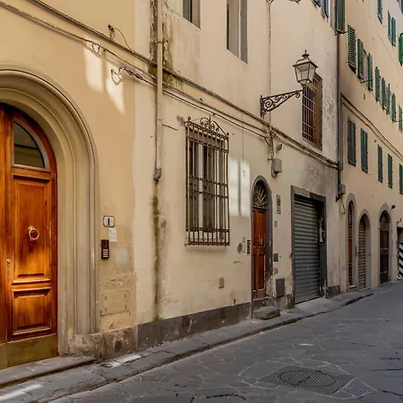 Santa Croce Exclusive-2