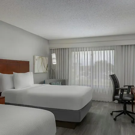 Courtyard By Marriott Houston Rice University-3