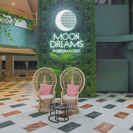 Moon Dreams Portomagno-3