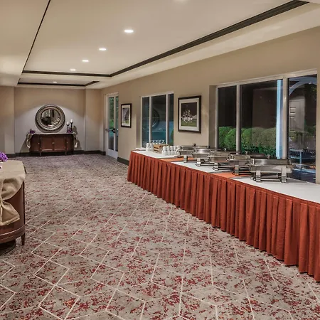 Hilton Garden Inn Blacksburg University-3