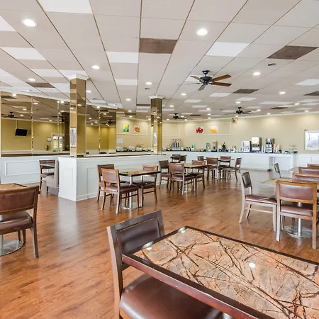 Quality Inn Roanoke Airport-2