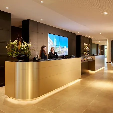 H4 Hotel Leipzig-3