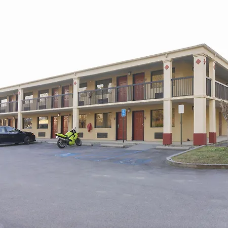 Days Inn By Wyndham Adairsville-2