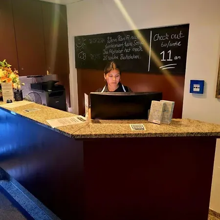 Hotel Christina-2