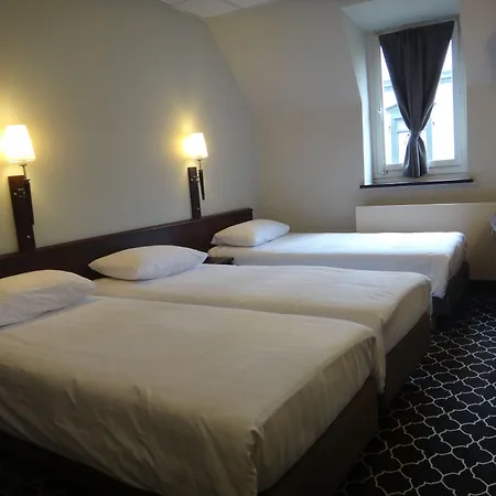 Safestay Brussels Grand Place-3