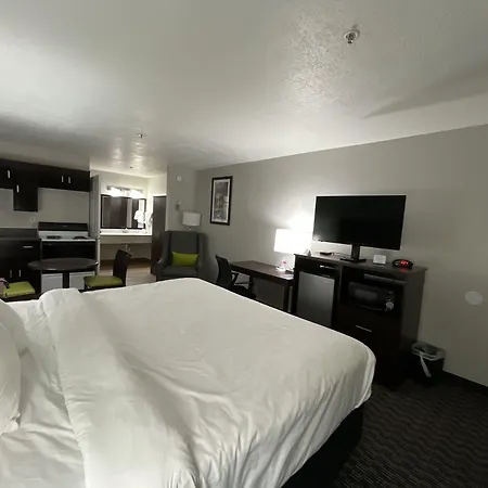 Wingate By Wyndham Cedar City-3