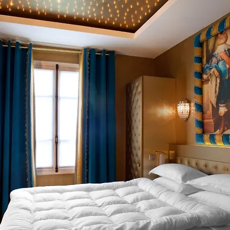 Petit Madeleine Hotel-2