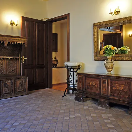 Grand Hotel Praha-3