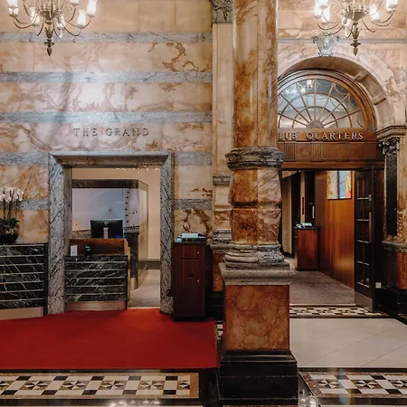 Club Quarters Hotel Trafalgar Square, London-2