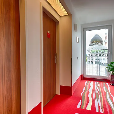 Leonardo Hotel Dresden Altstadt-2